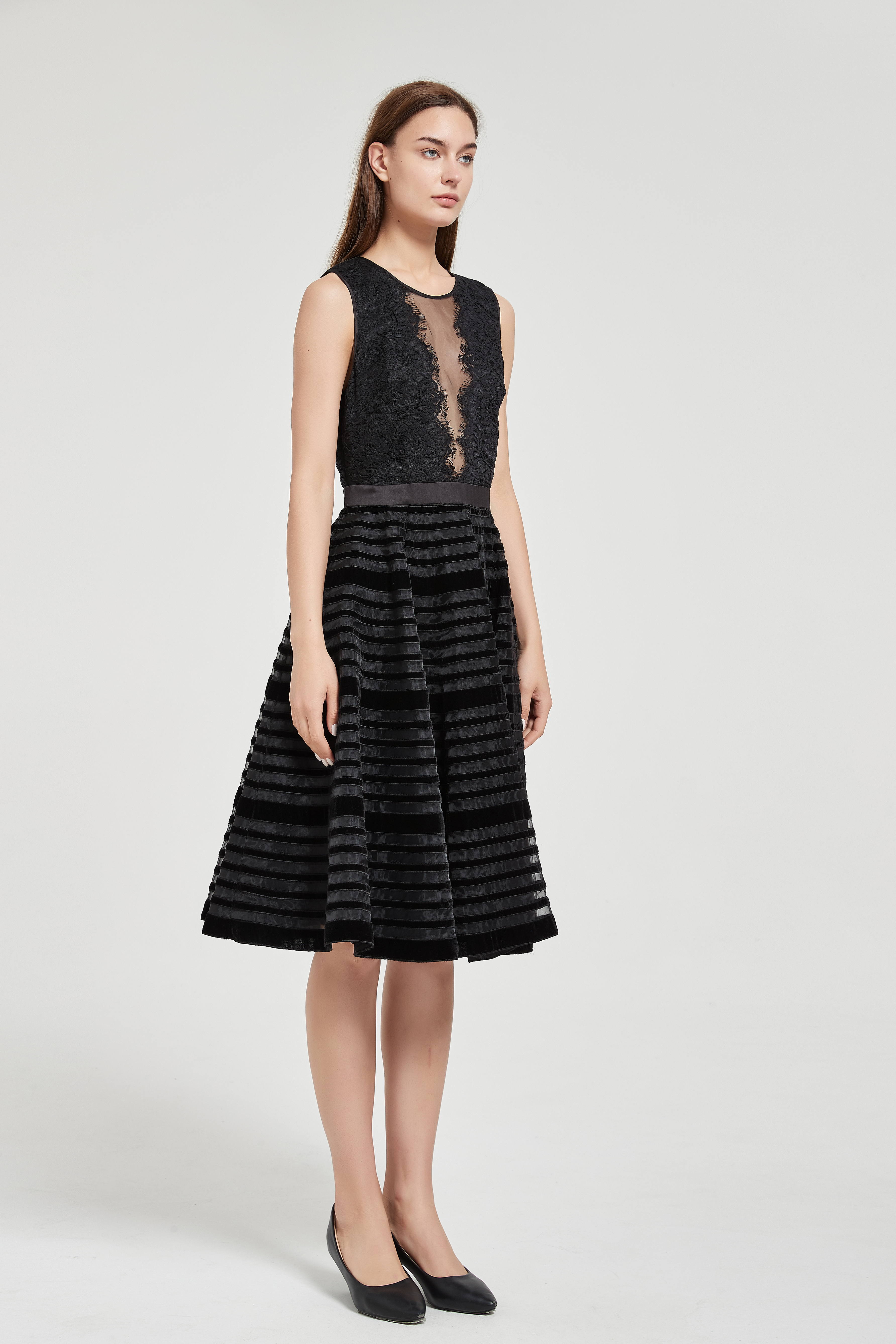 Women's Black Lace Sleeveless Dress